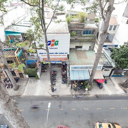 Cozrum Smart - First Target Hotel Ho-Chi-Minh-Stadt Exterior foto