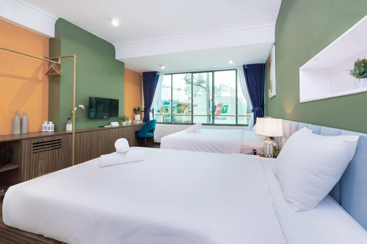 Cozrum Smart - First Target Hotel Ho-Chi-Minh-Stadt Exterior foto
