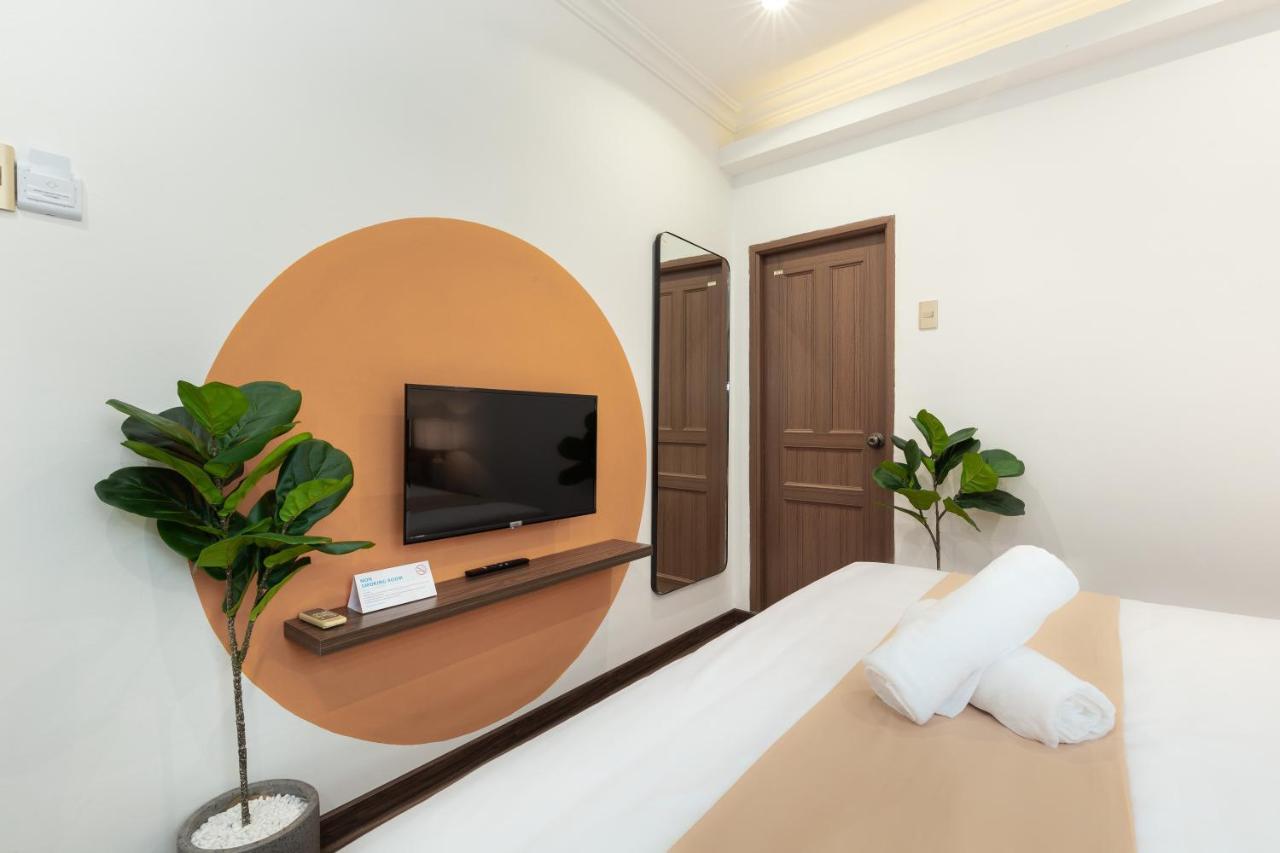 Cozrum Smart - First Target Hotel Ho-Chi-Minh-Stadt Exterior foto